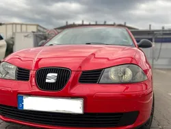 Rot Gebraucht 2003 Seat Ibiza Kleinwagen | 1.590 € (Etwas zu teuer)