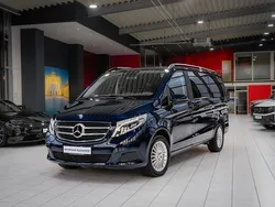 Cavansitblau metallic Gebraucht 2017 Mercedes V250 Sport Van / Kleinbus | 40.980 € (Guter Preis)