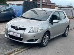 Silber Gebraucht 2007 Toyota Auris Sol Limousine | 5.700 € (Fairer Preis)