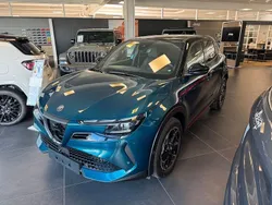 Blau Neu 2025 Alfa Romeo GT Junior Edizione Speciale SUV | 31.390 € (Fairer Preis)