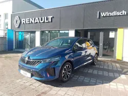 Ironblau Gebraucht 2024 Renault Clio V Play Limousine | 19.900 € (Etwas zu teuer)