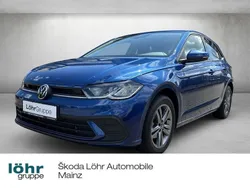 Blau Gebraucht 2022 VW Polo Life Limousine | 17.880 € (Guter Preis)