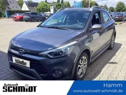 Star dust / met Gebraucht 2020 Hyundai i20 Active Limousine | 13.890 € (Fairer Preis)