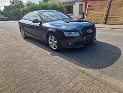 Blau Gebraucht 2011 Audi A5 Coupé | 4.990 €