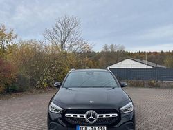 Schwarz Gebraucht 2020 Mercedes GLA180 SUV | 30.000 € (Fairer Preis)