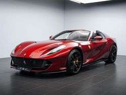 Rot Gebraucht 2023 Ferrari 812 Coupé | 449.000 €