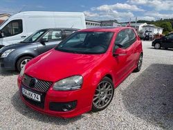 Tornadorot Gebraucht 2007 VW Golf V Edition Kleinwagen | 8.990 € (Etwas zu teuer)