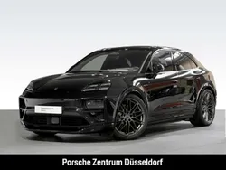 Tiefschwarzmetallic Gebraucht 2024 Porsche Macan Turbo SUV | 117.790 € (Teuer)