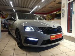 Grau Gebraucht 2019 Skoda Octavia RS Kombi | 21.990 € (Teuer)