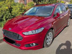 Rot Gebraucht 2016 Ford Mondeo Kombi | 12.500 € (Fairer Preis)