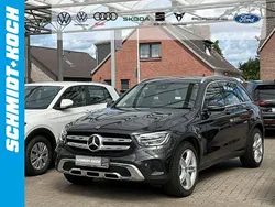 Grau Gebraucht 2021 Mercedes GLC200 SUV | 36.980 € (Superpreis)