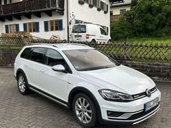 Weiß Gebraucht 2017 VW Golf Alltrack Kombi | 12.000 € (Guter Preis)