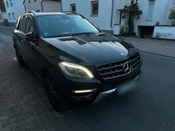 Schwarz Gebraucht 2015 Mercedes ML350 SUV | 16.700 €
