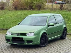 Grün Gebraucht 1998 VW Golf IV Comfortline Limousine | 3.000 € (Teuer)