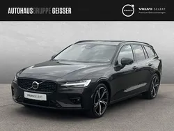 Platinum grau Gebraucht 2024 Volvo V60 Plus Kombi | 37.450 € (Guter Preis)