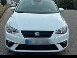 Weiß Gebraucht 2021 Seat Ibiza Style Kleinwagen | 13.500 € (Guter Preis)