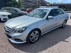 Diamantsilber metalliclack Gebraucht 2015 Mercedes E200 Limousine | 15.990 € (Guter Preis)