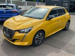 Gelb Gebraucht 2023 Peugeot 208 Allure Kleinwagen | 15.450 € (Guter Preis)