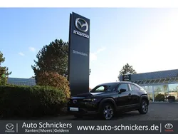 Schwarz Gebraucht 2021 Mazda MX30 SUV | 18.790 € (Teuer)
