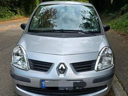 Silber Gebraucht 2007 Renault Modus Van / Kleinbus | 2.400 € (Etwas zu teuer)