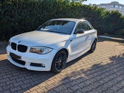 Weiß Gebraucht 2013 BMW 118 Coupé M Sport Coupé | 8.749 €