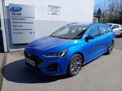 Dynamicblau metallic Gebraucht 2024 Ford Focus ST-Line Kombi | 28.490 € (Fairer Preis)