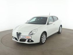 Weiß Gebraucht 2015 Alfa Romeo Giulietta Turismo Limousine | 13.290 €