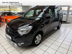 Schwarz Gebraucht 2019 Dacia Dokker Celebration Van | 5.980 € (Superpreis)