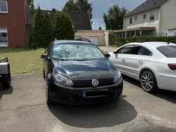 Schwarz Gebraucht 2013 VW Golf VI Trendline Kombi | 2.500 € (Guter Preis)