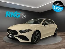 Weiß Gebraucht 2024 Mercedes A180 AMG Limousine | 30.880 € (Fairer Preis)