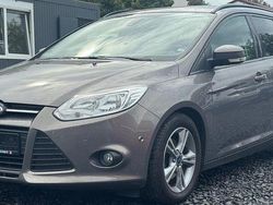 Braun Gebraucht 2014 Ford Focus SYNC Edition Limousine | 5.700 € (Fairer Preis)