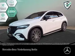 Weiß Gebraucht 2024 Mercedes EQE350 SUV AMG SUV | 64.490 €