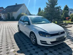 Weiß Gebraucht 2015 VW Golf VII Limousine | 9.890 € (Fairer Preis)
