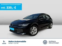 Schwarz Gebraucht 2024 VW Golf VIII Life Limousine | 26.890 € (Fairer Preis)