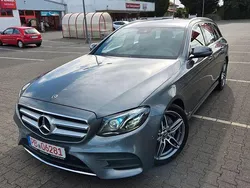 Grau Gebraucht 2019 Mercedes E220 AMG Limousine | 26.999 € (Guter Preis)