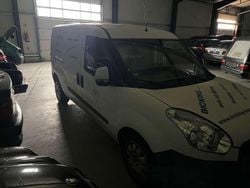 Colore esterno (weiß) Gebraucht 2012 Fiat Doblò Van / Kleinbus | 3.450 € (Guter Preis)