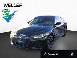 Black sapphire (schwarz) Gebraucht 2023 BMW i4 M Sport Limousine | 38.150 € (Fairer Preis)