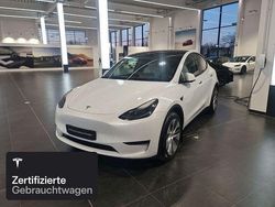 Weiß Gebraucht 2022 Tesla Model Y RWD SUV | 33.500 € (Etwas zu teuer)