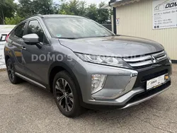 Grau Gebraucht 2019 Mitsubishi Eclipse Cross Top SUV | 18.990 € (Fairer Preis)