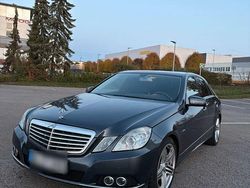 Schwarz Gebraucht 2009 Mercedes E200 Elegance Limousine | 11.900 € (Teuer)