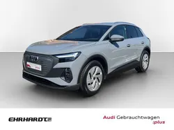 Grau Gebraucht 2022 Audi Q4 e-tron SUV | 25.490 € (Guter Preis)