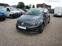 Indiumgrau metallic Gebraucht 2017 VW Golf VII Sound Kombi | 16.860 € (Etwas zu teuer)