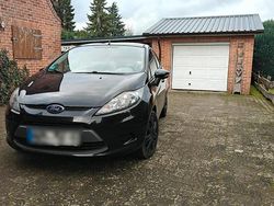 Schwarz Gebraucht 2011 Ford Fiesta Titanium Kleinwagen | 3.700 € (Fairer Preis)