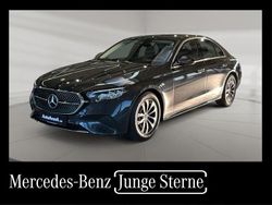 Grau Gebraucht 2024 Mercedes E200 Avantgarde Limousine | 43.801 € (Superpreis)