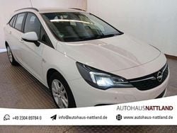 Schneeweiss/summitwhite/arctic Gebraucht 2020 Opel Astra Edition Kombi | 10.950 € (Superpreis)