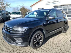 Deep black perleffekt Gebraucht 2020 VW Tiguan Allspace United SUV | 26.890 € (Superpreis)