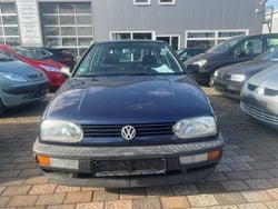 Blau Gebraucht 1994 VW Golf IV Limousine | 1.690 €