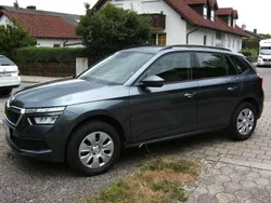 Seda quartz/quartz grey Gebraucht 2021 Skoda Kamiq Active SUV | 17.800 € (Guter Preis)