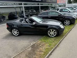 Obsidianschwarz metalliclack Gebraucht 2004 Mercedes SLK230 Edition Cabrio | 9.900 € (Fairer Preis)