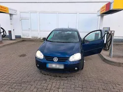 Blau Gebraucht 2006 VW Golf V Goal Kleinwagen | 1.300 € (Guter Preis)